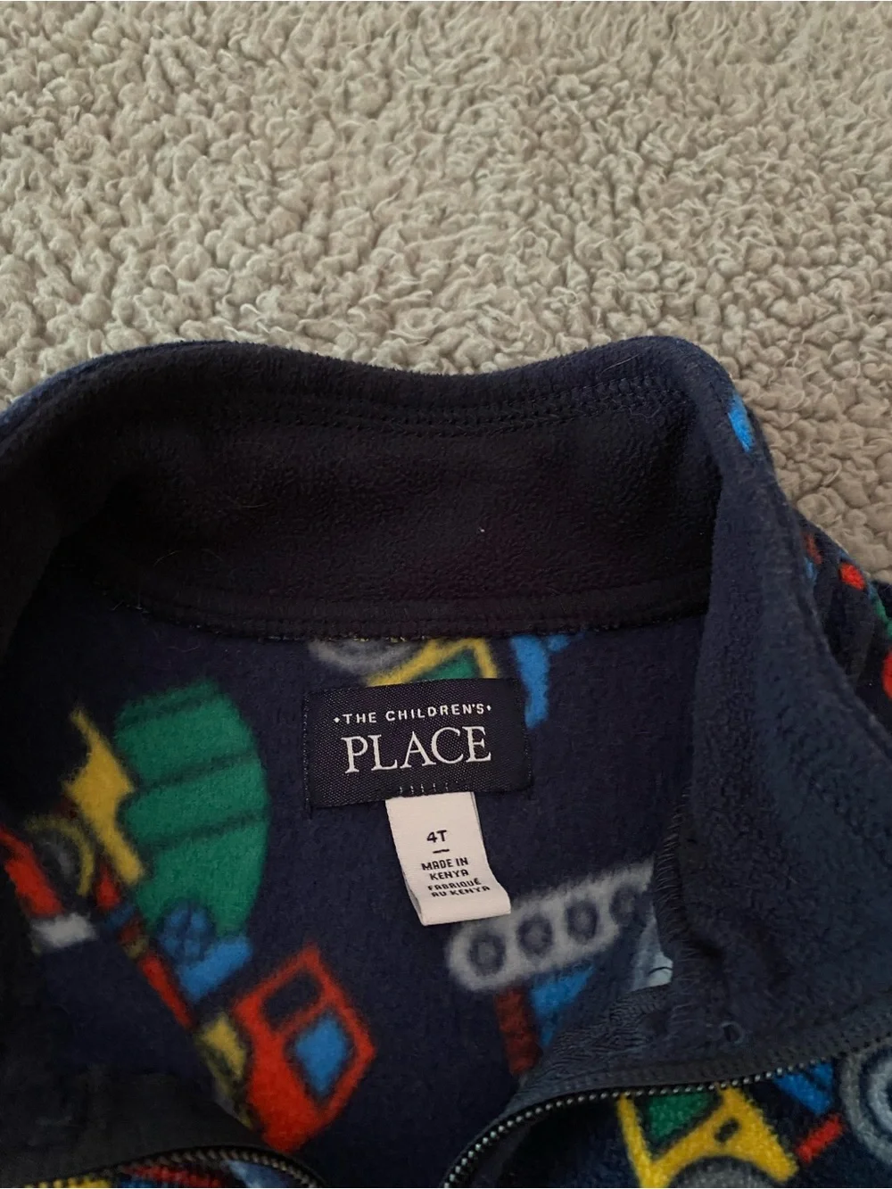 The Children’s Place Boys 4T Microfleece Pullover Construction Vehicles